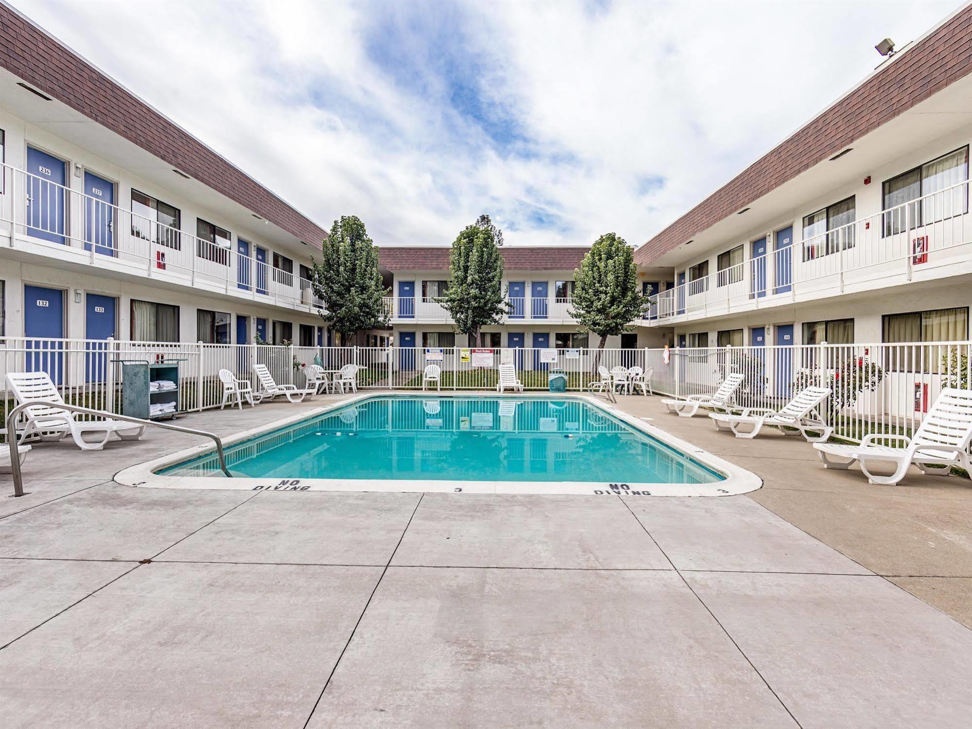 Motel 6-Yreka, Ca Exterior photo